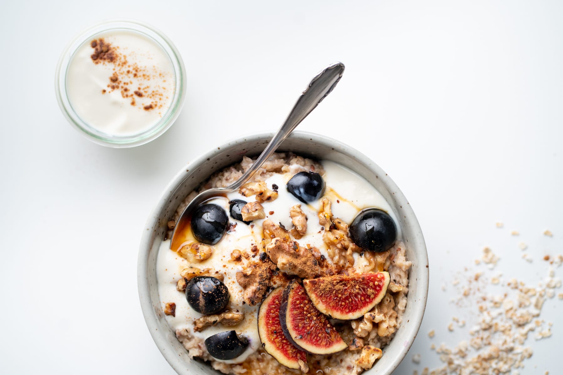 Veganes Porridge mit Feigen
