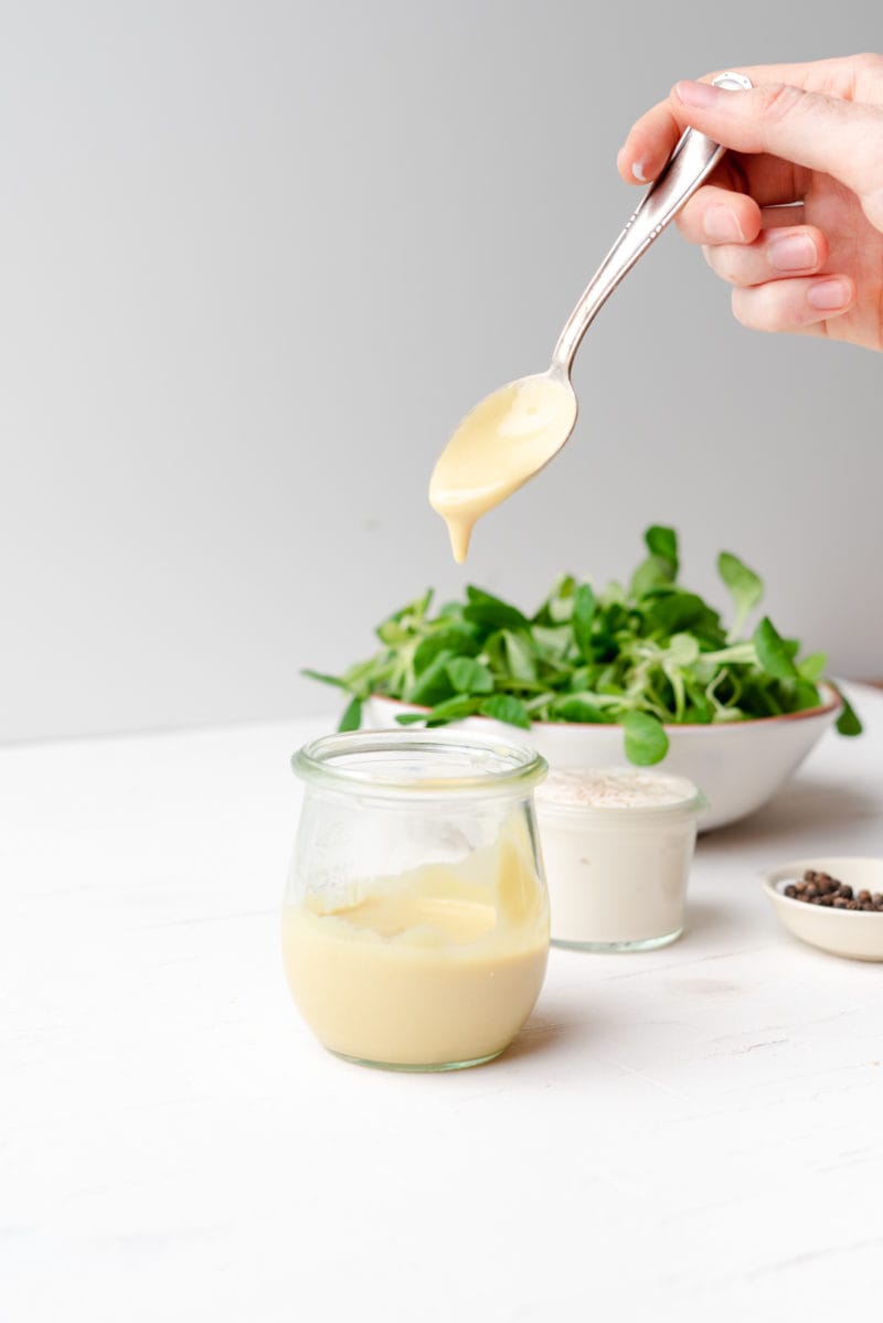 Hausgemachte süssliche Salatsauce