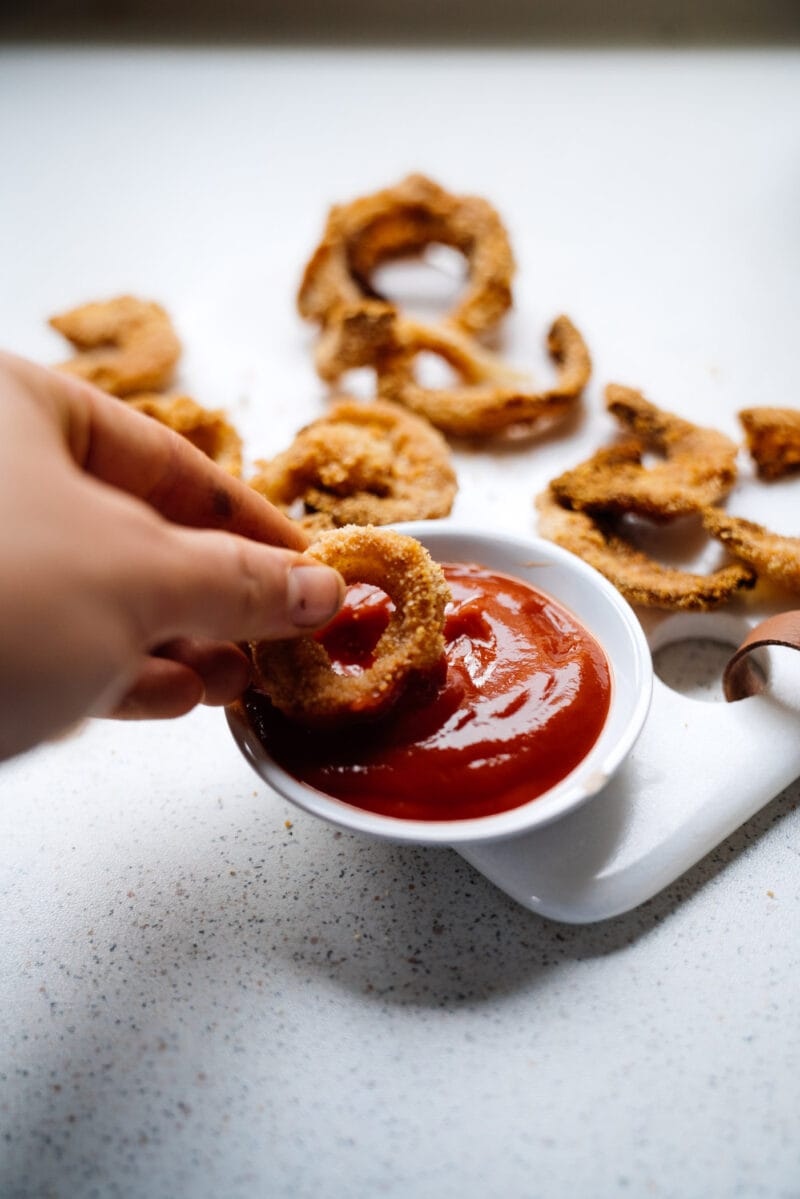 Knusprige Zwiebelringe aus dem Backofen - Urkraut