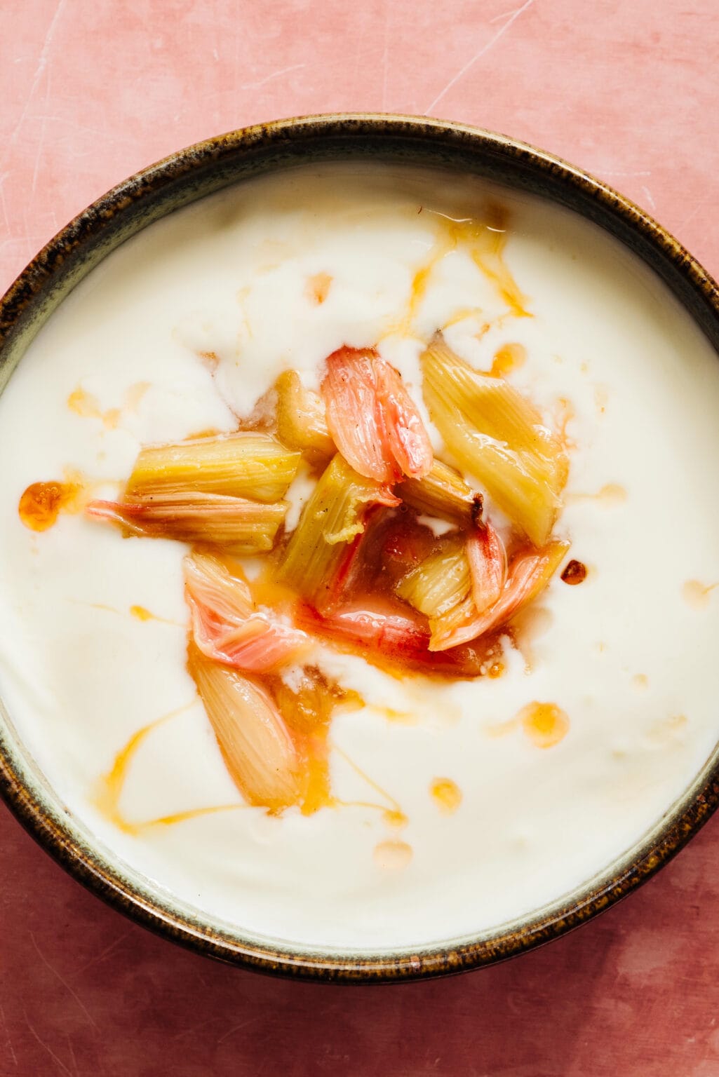 Karamellisierter Rhabarberkompott aus dem Ofen - Urkraut Karamellisierter Rhabarberkompott aus dem Ofen - Urkraut